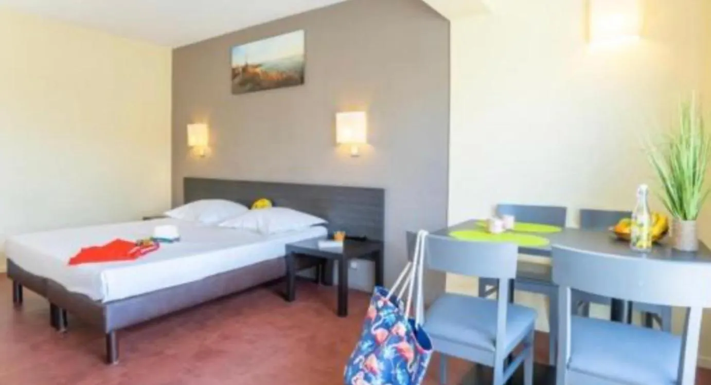 דירות ארל Les Hameaux De Camargue 726 0*,  צרפת